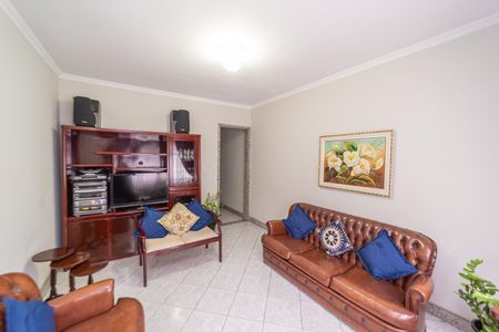 Sala de casa à venda com 4 quartos, 300m² em Jardim Penha, São Paulo
