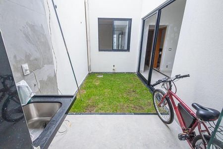 Casa à venda com 125m², 3 quartos e 2 vagas Casa à venda com 125m², 3 quartos e 2 vagasarea de serviço