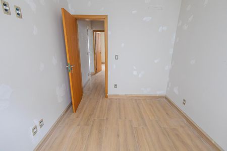 Casa à venda com 125m², 3 quartos e 2 vagas Casa à venda com 125m², 3 quartos e 2 vagasquarto 2