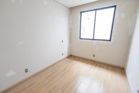 Casa à venda com 125m², 3 quartos e 2 vagasquarto 2