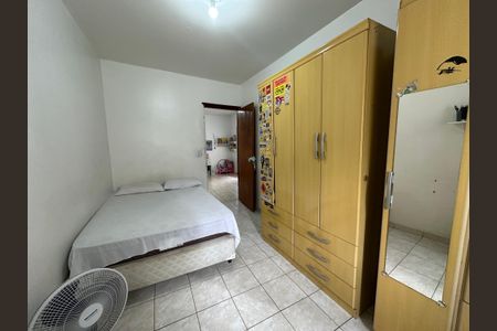 Casa para alugar com 200m², 2 quartos e 2 vagas Casa para alugar com 200m², 2 quartos e 2 vagasQuarto