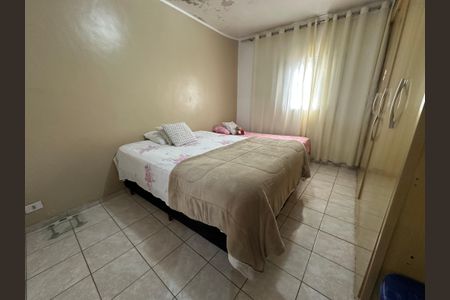 Casa para alugar com 200m², 2 quartos e 2 vagas Casa para alugar com 200m², 2 quartos e 2 vagasSuíte