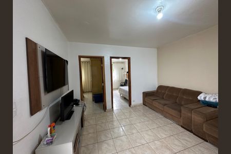 Casa para alugar com 200m², 2 quartos e 2 vagas Casa para alugar com 200m², 2 quartos e 2 vagasSala