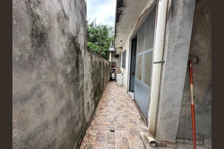 Casa para alugar com 200m², 2 quartos e 2 vagas Casa para alugar com 200m², 2 quartos e 2 vagasQuintal