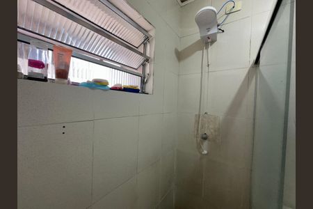 Casa para alugar com 200m², 2 quartos e 2 vagas Casa para alugar com 200m², 2 quartos e 2 vagasBanheiro da Suíte
