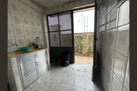 Casa para alugar com 200m², 2 quartos e 2 vagas Casa para alugar com 200m², 2 quartos e 2 vagasÁrea de Serviço