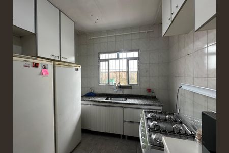 Casa para alugar com 200m², 2 quartos e 2 vagas Casa para alugar com 200m², 2 quartos e 2 vagasCozinha