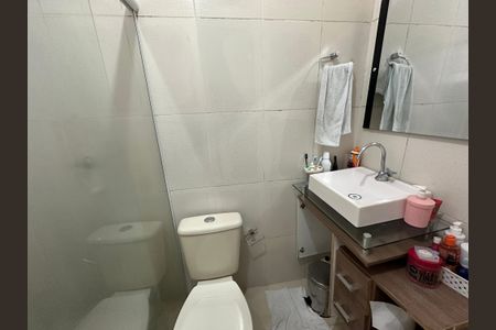 Casa para alugar com 200m², 2 quartos e 2 vagas Casa para alugar com 200m², 2 quartos e 2 vagasBanheiro da Suíte