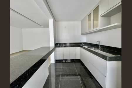 Apartamento para alugar com 3 quartos, 95m² em Santo Antônio, Belo Horizonte