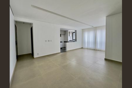 Apartamento para alugar com 3 quartos, 95m² em Santo Antônio, Belo Horizonte