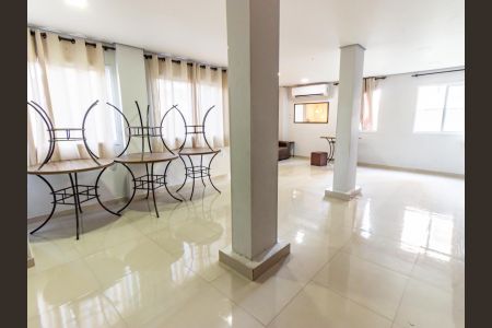 Apartamento à venda com 34m², 1 quarto e sem vagaÁrea comum - Salão de festas