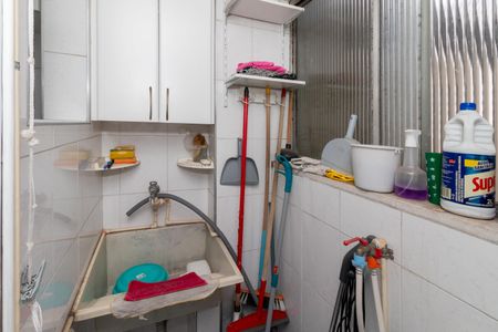 Apartamento à venda com 57m², 2 quartos e 1 vagaÁrea de Serviço