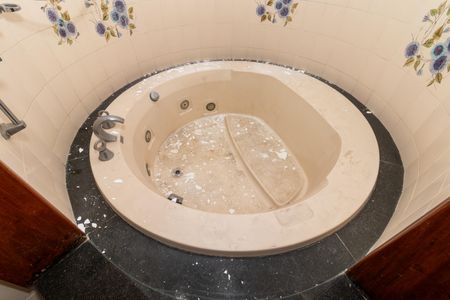 Casa para alugar com 500m², 3 quartos e 4 vagasBanheiro da Suíte 1