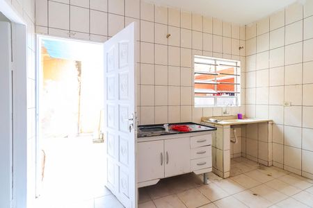 Casa para alugar com 42m², 2 quartos e 1 vagaCozinha