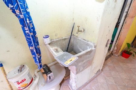 Casa para alugar com 42m², 2 quartos e 1 vagaÁrea de Serviço