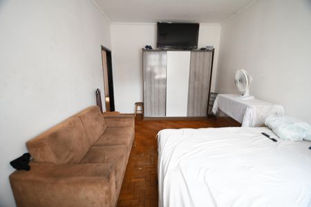 Casa para alugar com 245m², 2 quartos e sem vagaQuarto 1