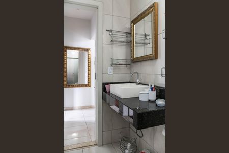 Apartamento para alugar com 70m², 2 quartos e 1 vagaBanheiro