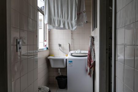 Apartamento para alugar com 70m², 2 quartos e 1 vagaÁrea de Serviço