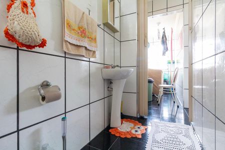 Apartamento à venda com 49m², 2 quartos e 1 vaga Apartamento à venda com 49m², 2 quartos e 1 vagaBanheiro