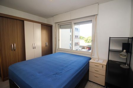 Quarto de apartamento para alugar com 1 quarto, 37m² em Farroupilha, Porto Alegre