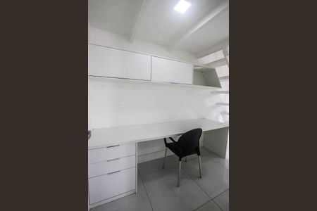 Casa de condomínio para alugar com 230m², 4 quartos e 3 vagasCloset do quarto 4