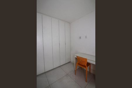 Casa de condomínio para alugar com 230m², 4 quartos e 3 vagasQuarto 3