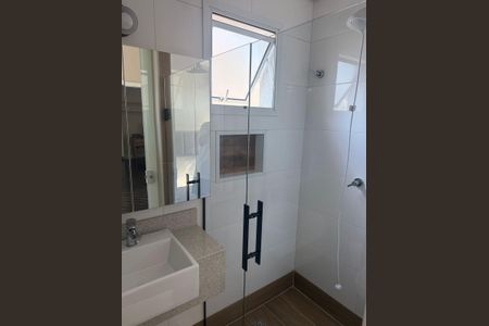 Casa para alugar com 172m², 4 quartos e 2 vagasBanheiro