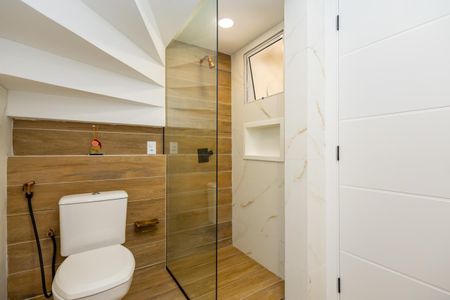 Casa para alugar com 172m², 4 quartos e 2 vagasBanheiro