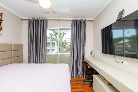 Casa para alugar com 172m², 4 quartos e 2 vagasQuarto