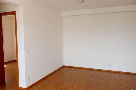 sala de apartamento à venda com 2 quartos, 44m² em Jardim Boa Vista (zona Oeste), Osasco