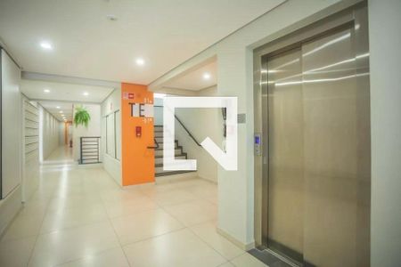 Apartamento para alugar com 51m², 1 quarto e sem vaga Apartamento para alugar com 51m², 1 quarto e sem vagaHall