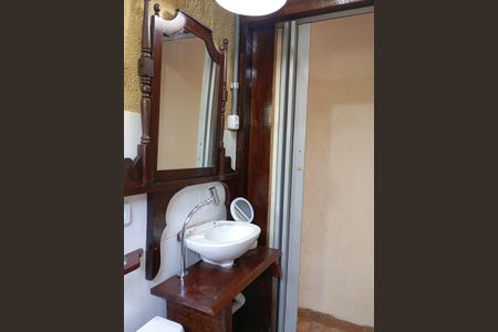 Casa para alugar com 127m², 2 quartos e 2 vagasBanheiro