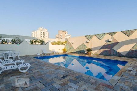 Apartamento para alugar com 45m², 2 quartos e 2 vagas Apartamento para alugar com 45m², 2 quartos e 2 vagasÁrea comum - Piscina