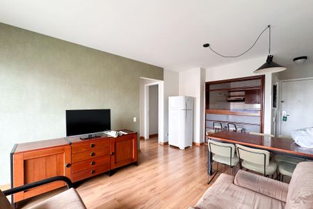Apartamento para alugar com 45m², 2 quartos e 2 vagas Apartamento para alugar com 45m², 2 quartos e 2 vagasSala