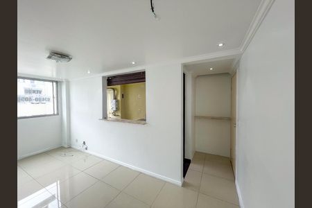 Sala de apartamento para alugar com 2 quartos, 48m² em Honório Gurgel, Rio de Janeiro