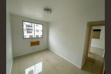Quarto de apartamento para alugar com 2 quartos, 48m² em Honório Gurgel, Rio de Janeiro