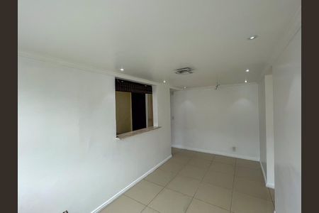 Sala de apartamento para alugar com 2 quartos, 48m² em Honório Gurgel, Rio de Janeiro