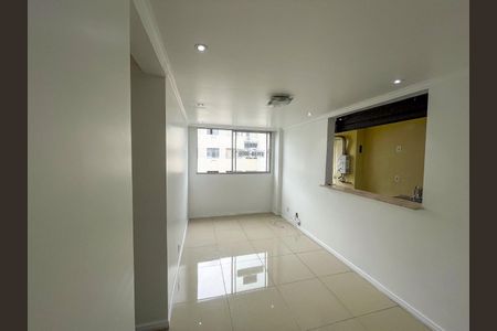 Sala de apartamento para alugar com 2 quartos, 48m² em Honório Gurgel, Rio de Janeiro