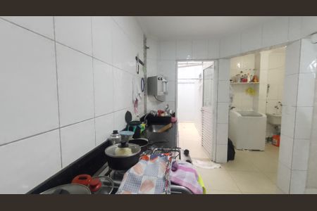 Apartamento à venda com 120m², 3 quartos e 2 vagasCozinha