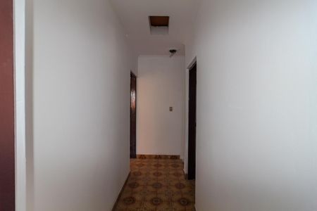 Casa para alugar com 105m², 3 quartos e 3 vagas Casa para alugar com 105m², 3 quartos e 3 vagasCorredor dos Quartos