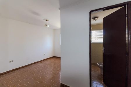 Casa para alugar com 105m², 3 quartos e 3 vagas Casa para alugar com 105m², 3 quartos e 3 vagasSuíte