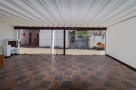 Casa para alugar com 105m², 3 quartos e 3 vagas Casa para alugar com 105m², 3 quartos e 3 vagasGaragem