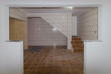 Casa para alugar com 105m², 3 quartos e 3 vagas Casa para alugar com 105m², 3 quartos e 3 vagasSala