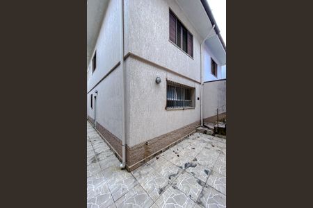 Casa para alugar com 190m², 3 quartos e 2 vagas Casa para alugar com 190m², 3 quartos e 2 vagasÁrea externa