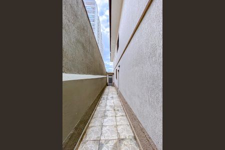 Casa para alugar com 190m², 3 quartos e 2 vagas Casa para alugar com 190m², 3 quartos e 2 vagasÁrea externa