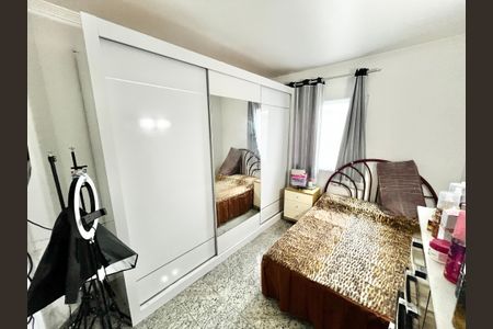 Apartamento à venda com 151m², 4 quartos e 2 vagasQuarto 2