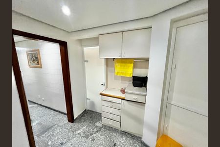 Apartamento à venda com 151m², 4 quartos e 2 vagasÁrea de Serviço