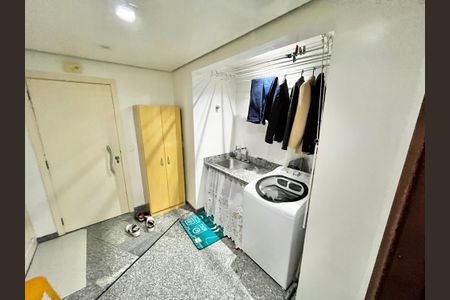 Apartamento à venda com 151m², 4 quartos e 2 vagasÁrea de Serviço