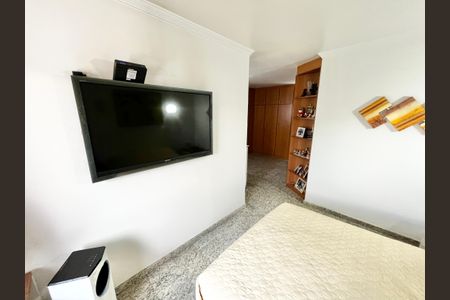 Apartamento à venda com 151m², 4 quartos e 2 vagasQuarto 3 - Suíte