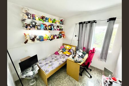 Apartamento à venda com 151m², 4 quartos e 2 vagasQuarto 1